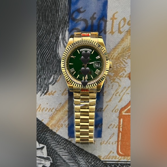 Men’s Luxury Style Automatic Stainless Steel Watch Gold Green Dial 41mm - Picture 1 of 4